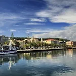 Kyveli Superb Sea View In Apartment