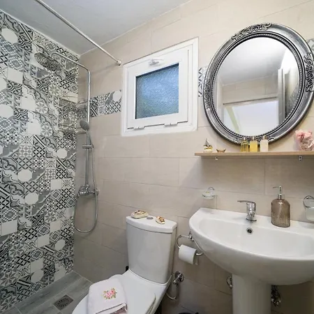 Kyveli Superb Sea View In アルゴストリオン