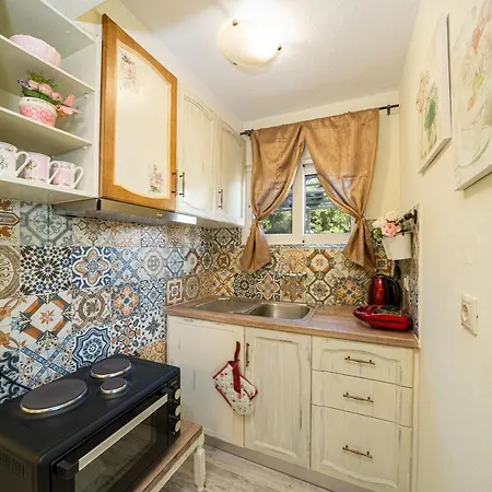 Kyveli Superb Sea View In アルゴストリオン